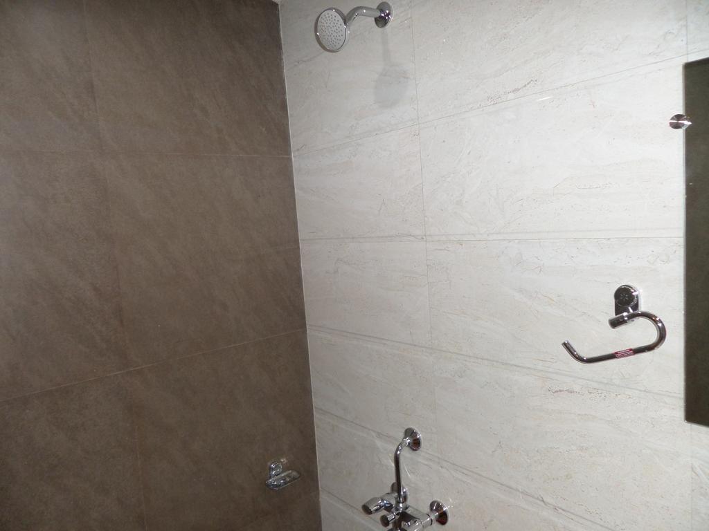 Sai Heera Residency Shirdi Quarto foto