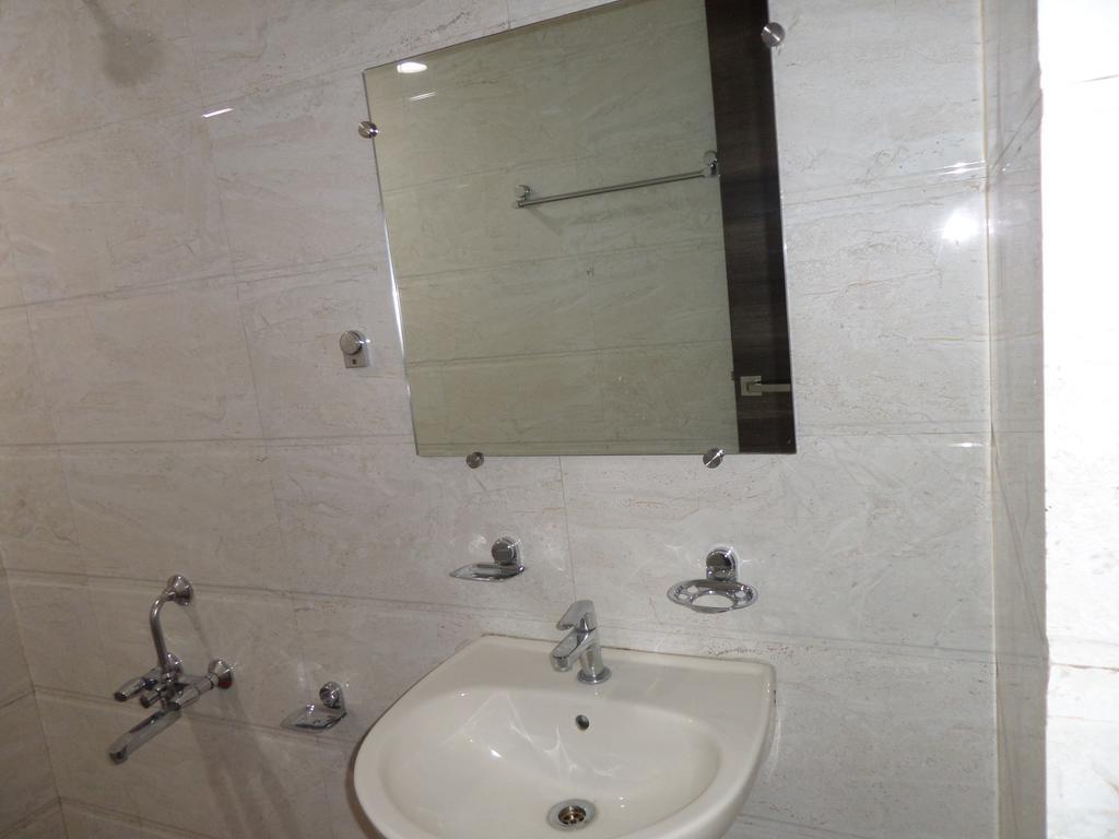 Sai Heera Residency Shirdi Exterior foto