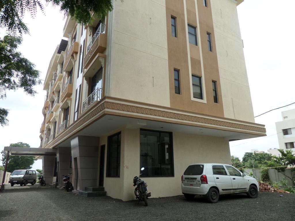 Sai Heera Residency Shirdi Exterior foto