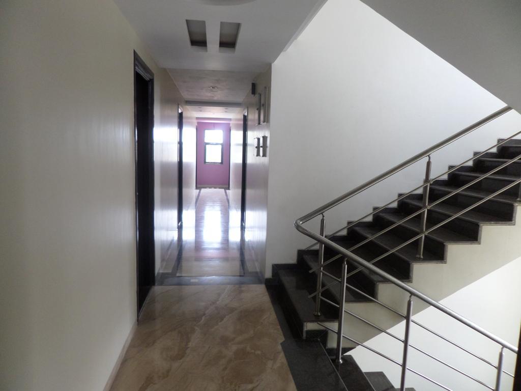 Sai Heera Residency Shirdi Exterior foto